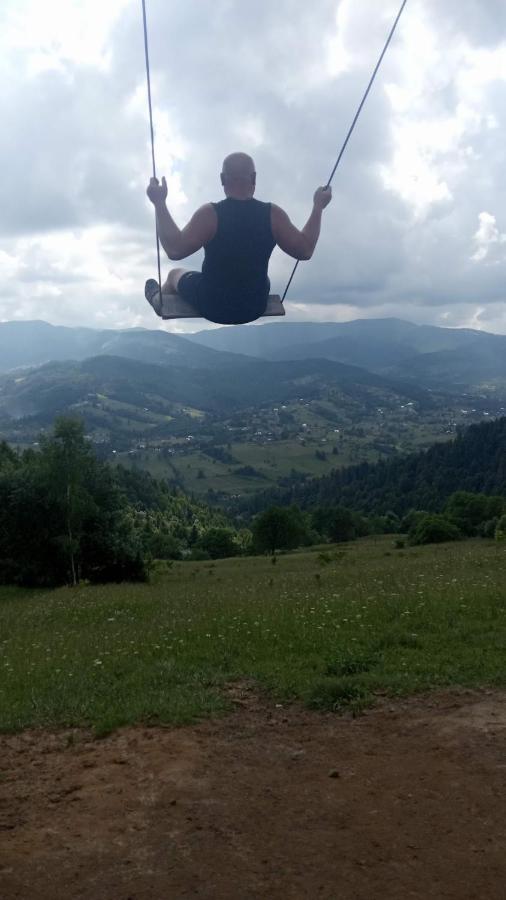 Bat'kivska Hata Stari Kuty Bagian luar foto